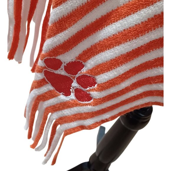 Columbia & Campus Specialties Clemson Tigers Set of Poncho Shawl With 2 Beanies - Picture 3 of 13